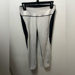 Outdoor Voices White/Tan/Black Legging